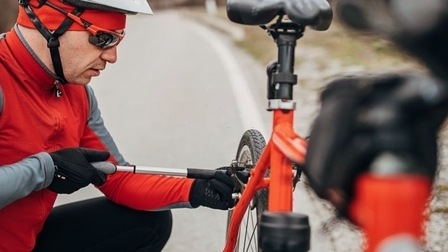 6 Best Bike Pumps For Mountain Bikes of 2025