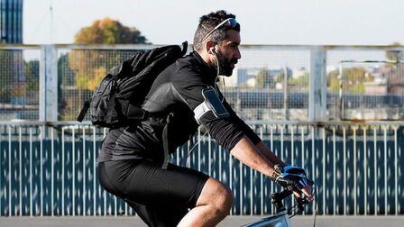 6 Best Headphones For Cycling Wind Noise of 2025