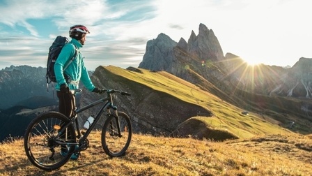 Different Types Of Cycling Jacket