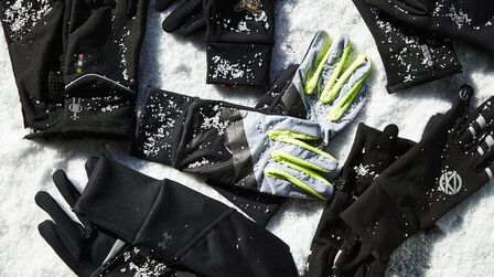 6 Best Running Gloves for Extreme Cold Water of 2025