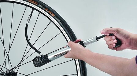 Benefits of Hand Pumps for Cycling