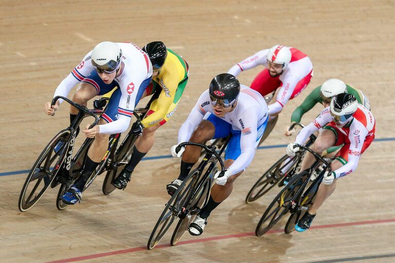 how to get into track cycling